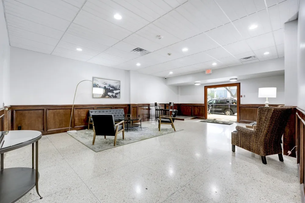 1800 Lavaca Street #512 Austin, TX 78701