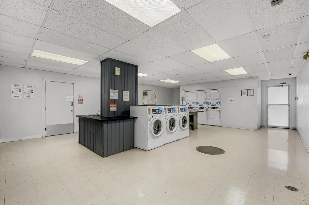 1800 Lavaca Street #512 Austin, TX 78701