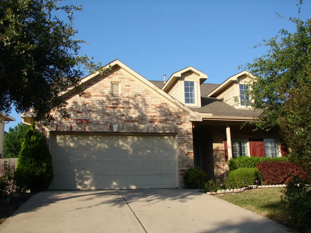 1720 Lynnville Trail Austin, TX 78727