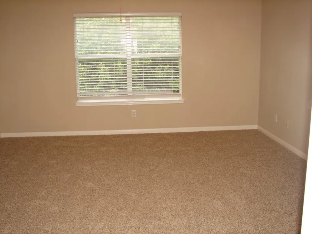 1720 Lynnville Trail Austin, TX 78727