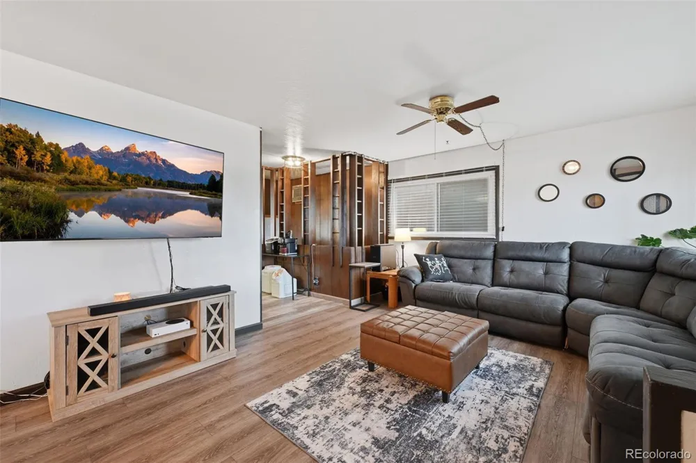 2637 Waldean Street Colorado Springs, CO 80909