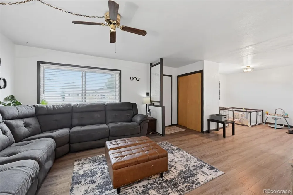 2637 Waldean Street Colorado Springs, CO 80909