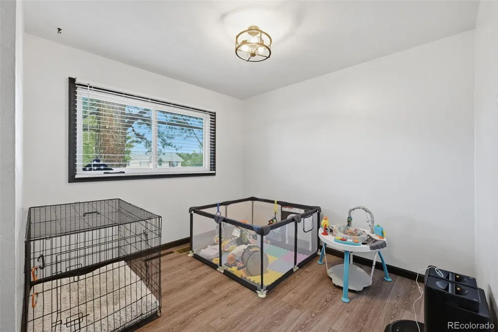 2637 Waldean Street Colorado Springs, CO 80909