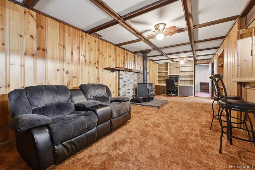 2637 Waldean Street Colorado Springs, CO 80909