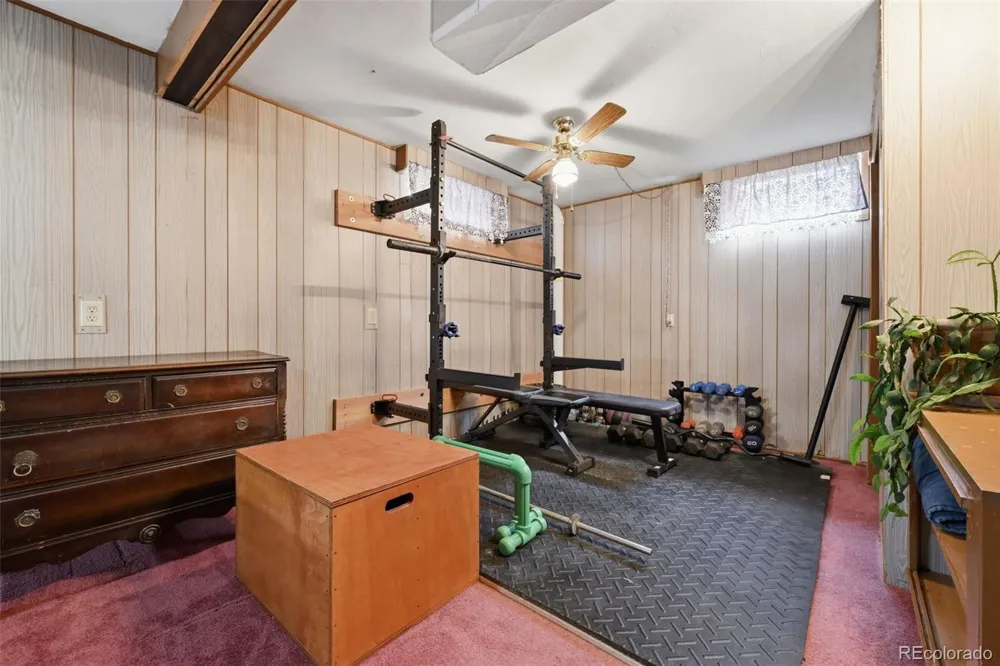 2637 Waldean Street Colorado Springs, CO 80909