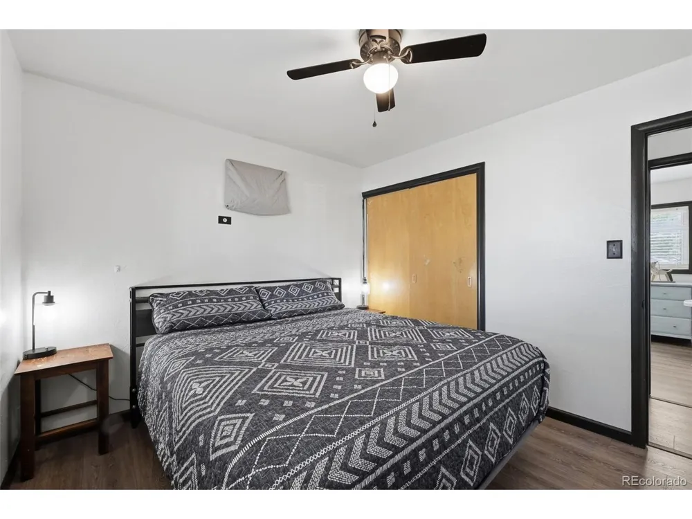 2637 Waldean Street Colorado Springs, CO 80909