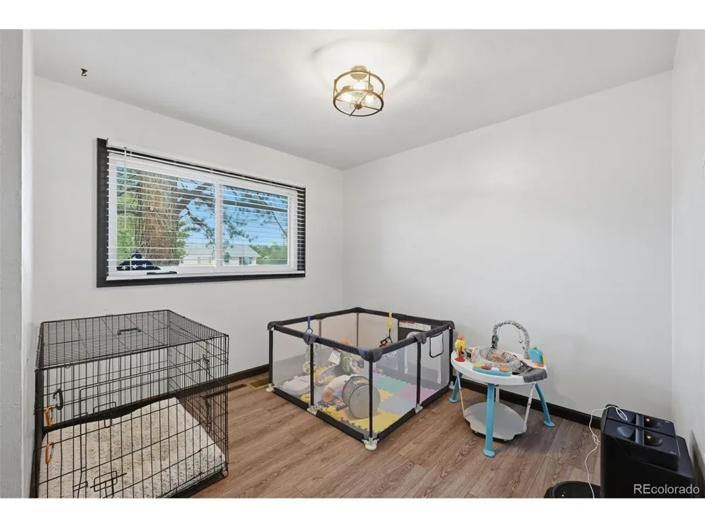 2637 Waldean Street Colorado Springs, CO 80909