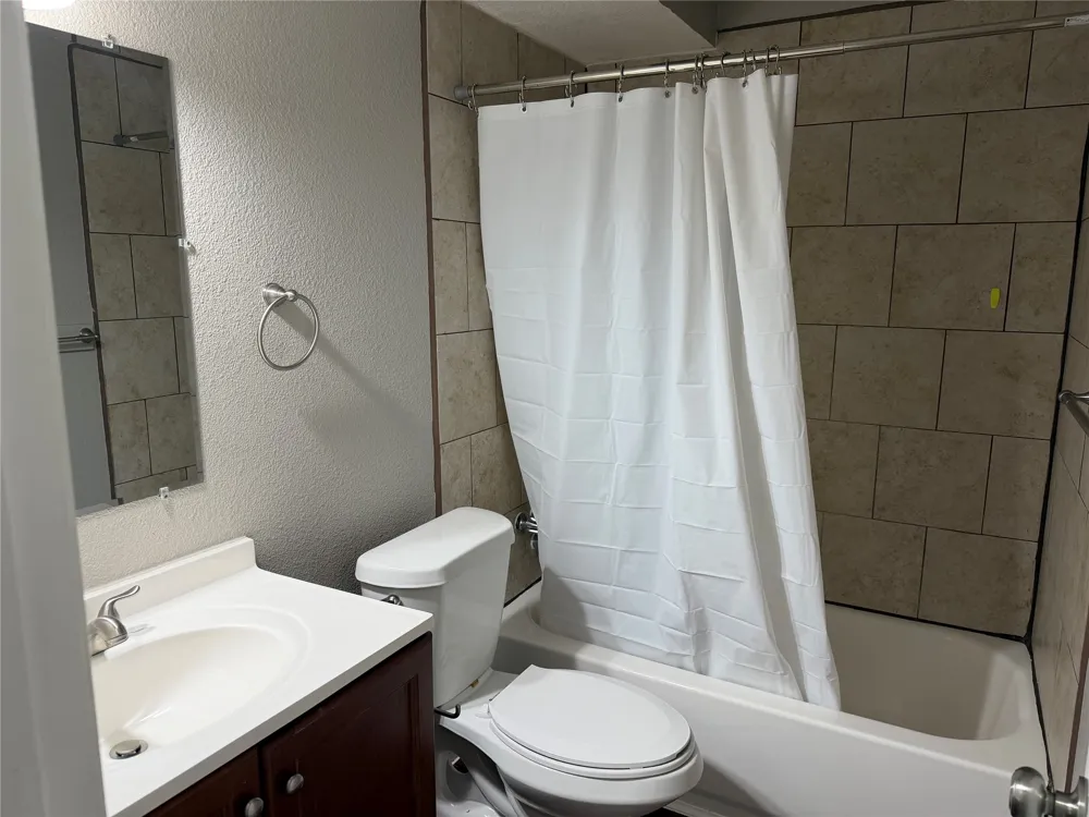 357 Newton Drive Burleson, TX 76028