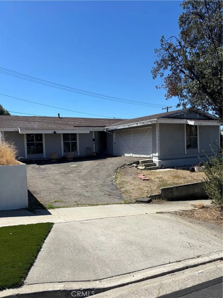 18710 Kimbrough Street Canyon Country, CA 91351