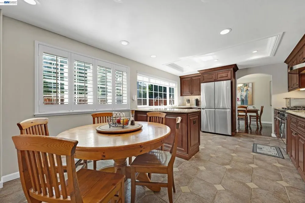 4162 Fairlands Dr Pleasanton, CA 94588