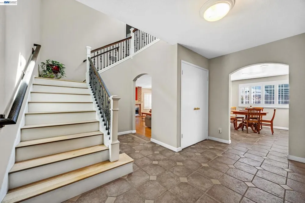 4162 Fairlands Dr Pleasanton, CA 94588