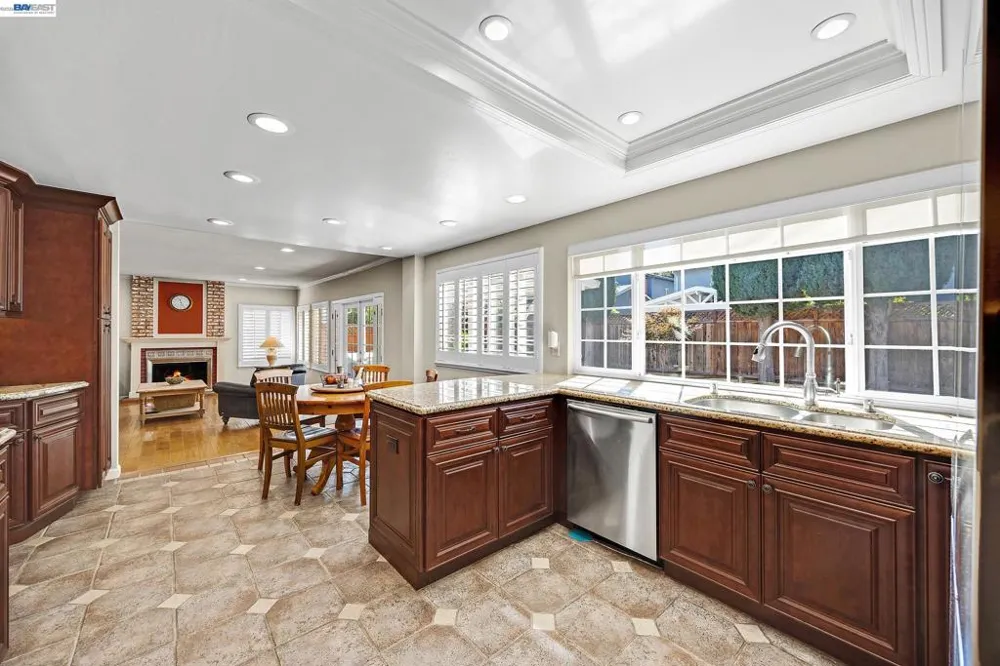 4162 Fairlands Dr Pleasanton, CA 94588
