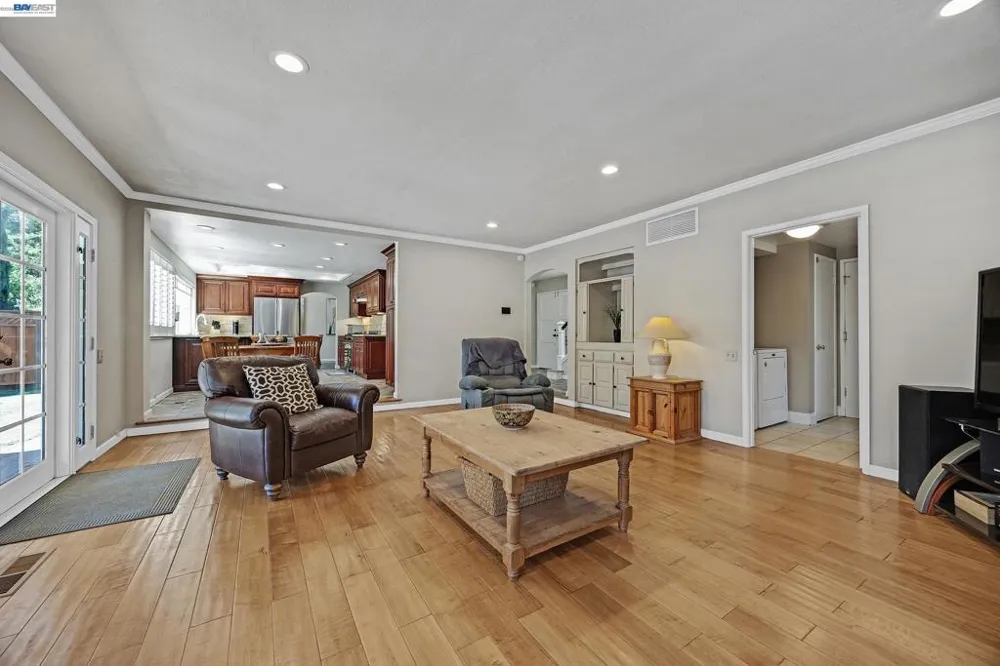 4162 Fairlands Dr Pleasanton, CA 94588