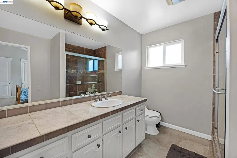 4162 Fairlands Dr Pleasanton, CA 94588