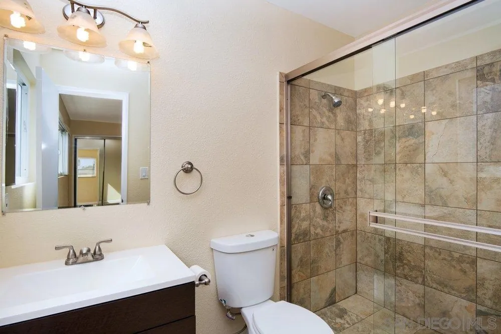 4450 Wilson Avenue San Diego, CA 92116