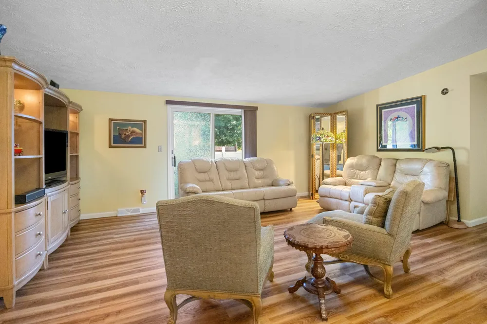 405 E Elm Street Fremont, MI 49412