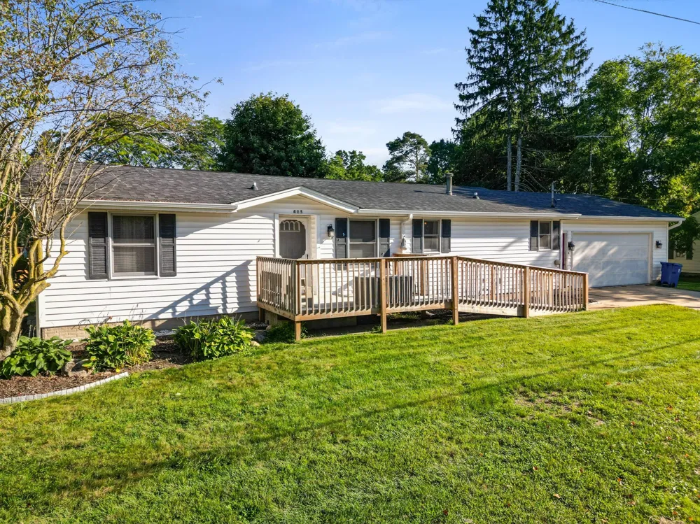 405 E Elm Street Fremont, MI 49412