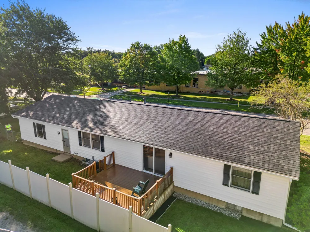 405 E Elm Street Fremont, MI 49412
