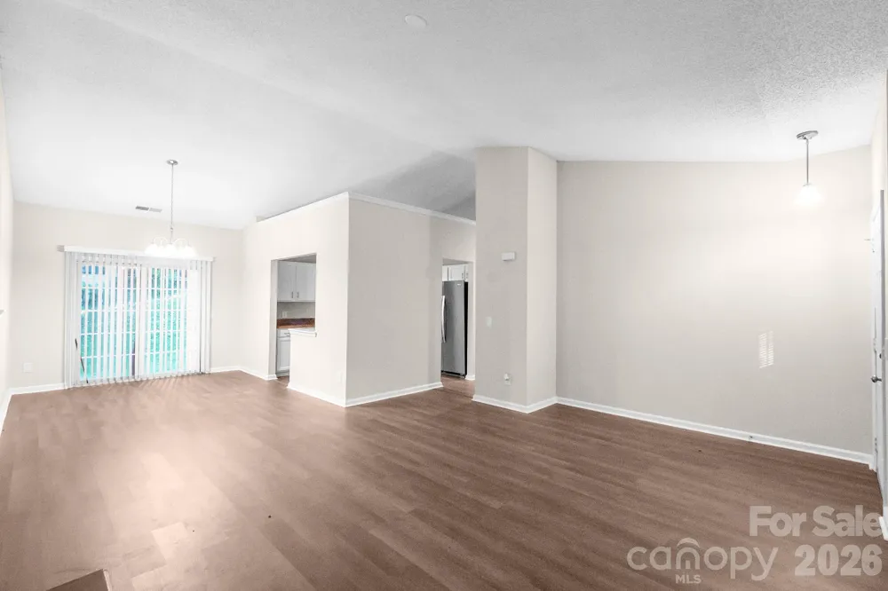 5322 Chinemist Court Charlotte, NC 28269