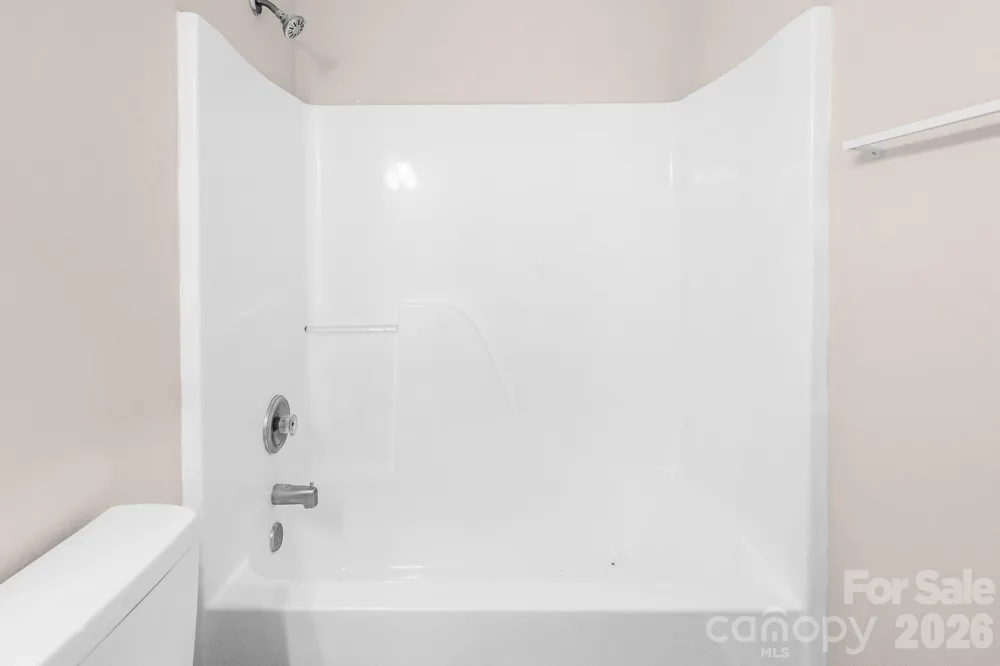 5322 Chinemist Court Charlotte, NC 28269
