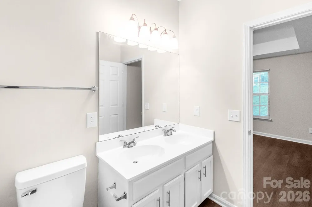 5322 Chinemist Court Charlotte, NC 28269
