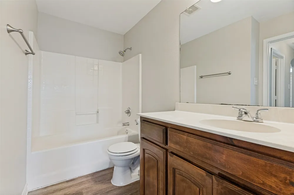 417 Brookhollow Lane Saginaw, TX 76131