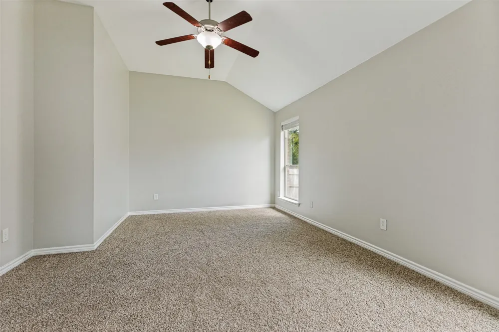 417 Brookhollow Lane Saginaw, TX 76131