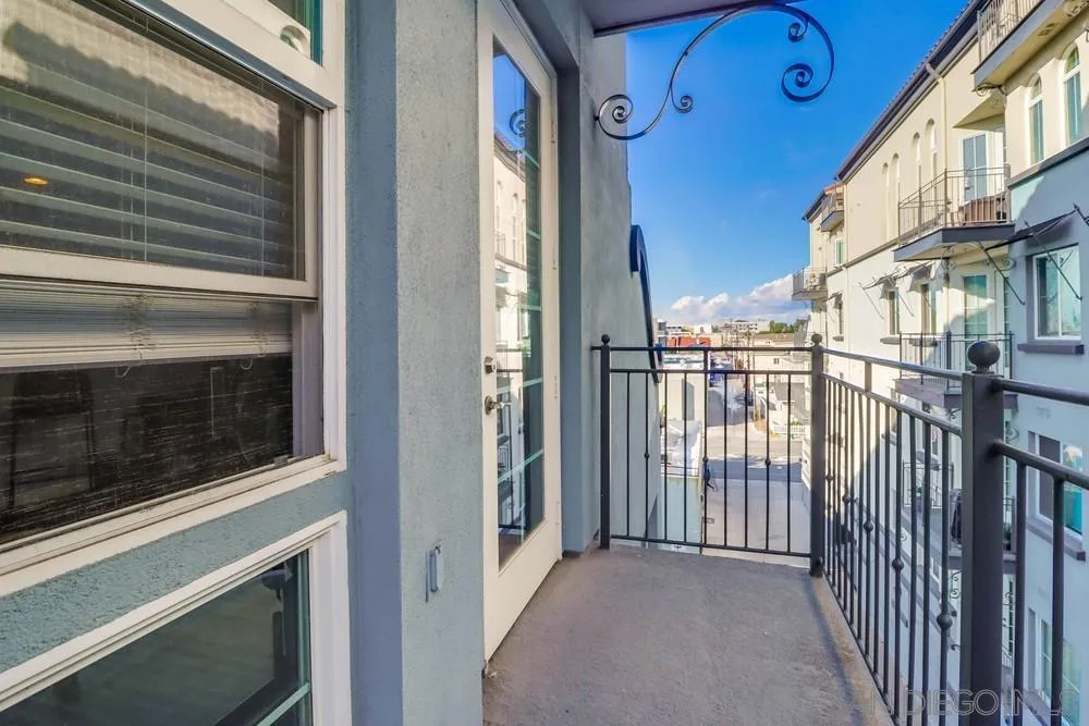 3957 30th St #415 San Diego, CA 92104