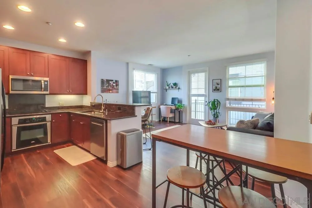 3957 30th St #415 San Diego, CA 92104