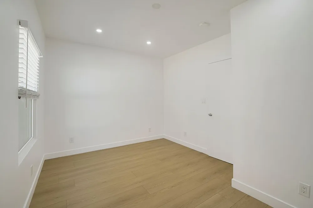 2115 Venice Boulevard Los Angeles, CA 90006