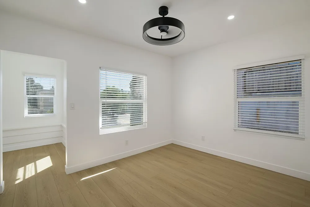 2115 Venice Boulevard Los Angeles, CA 90006