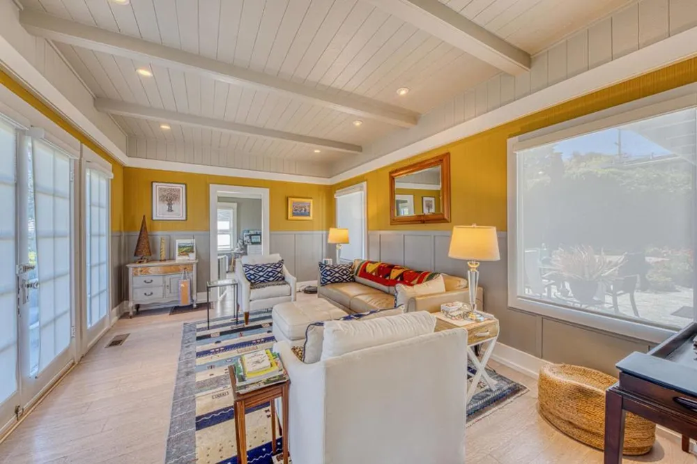 870 Doud Street Monterey, CA 93940