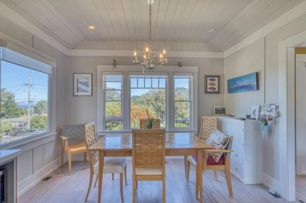 870 Doud Street Monterey, CA 93940