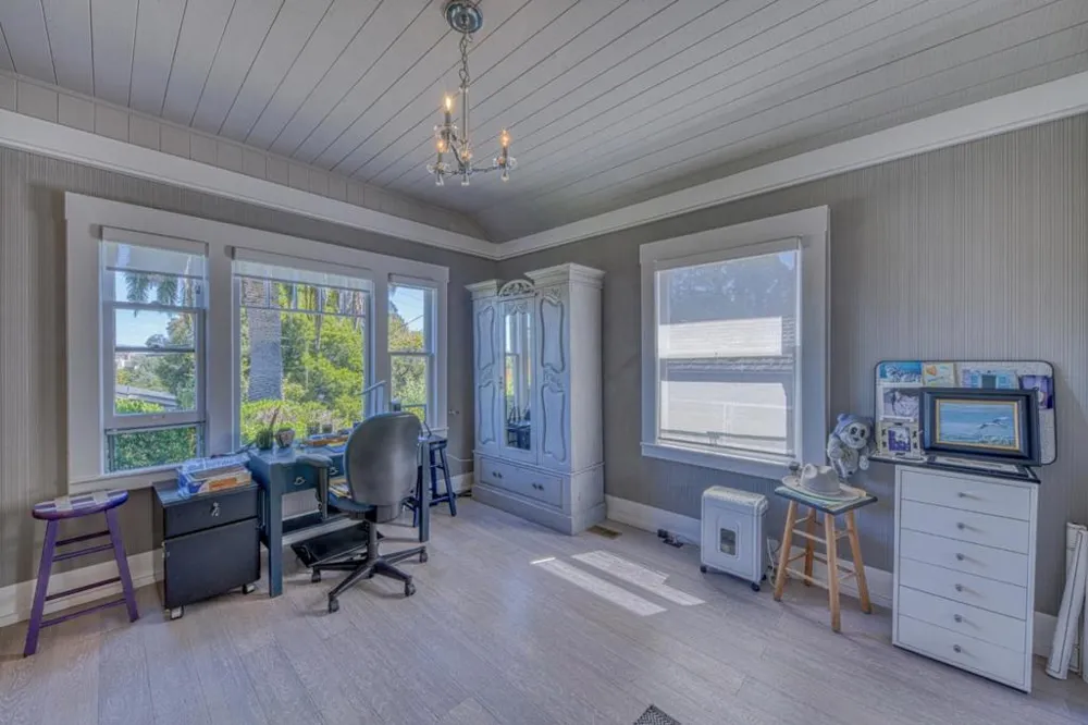 870 Doud Street Monterey, CA 93940