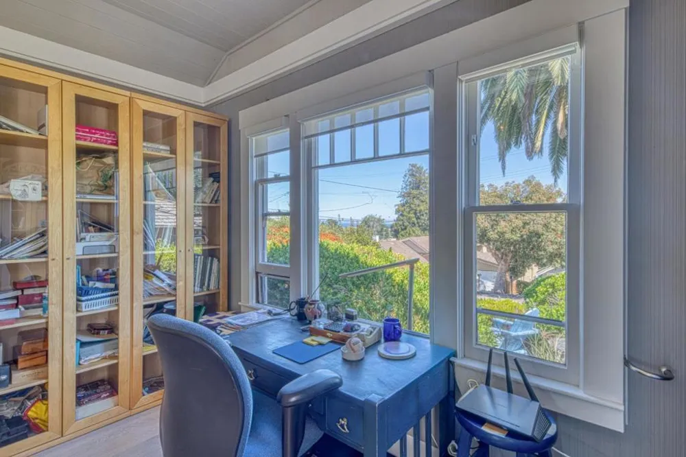 870 Doud Street Monterey, CA 93940