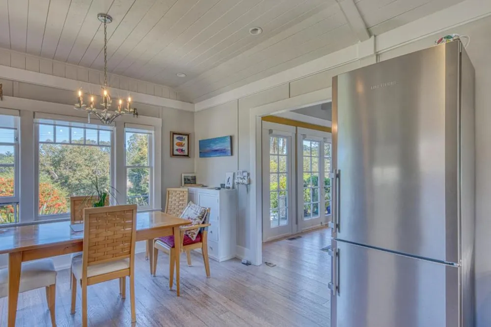 870 Doud Street Monterey, CA 93940