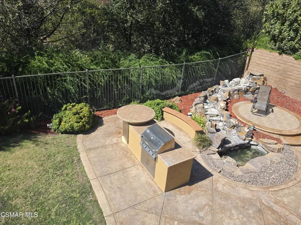 6891 Breezy Glen Drive Moorpark, CA 93021