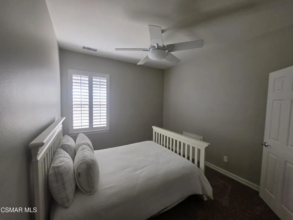 6891 Breezy Glen Drive Moorpark, CA 93021