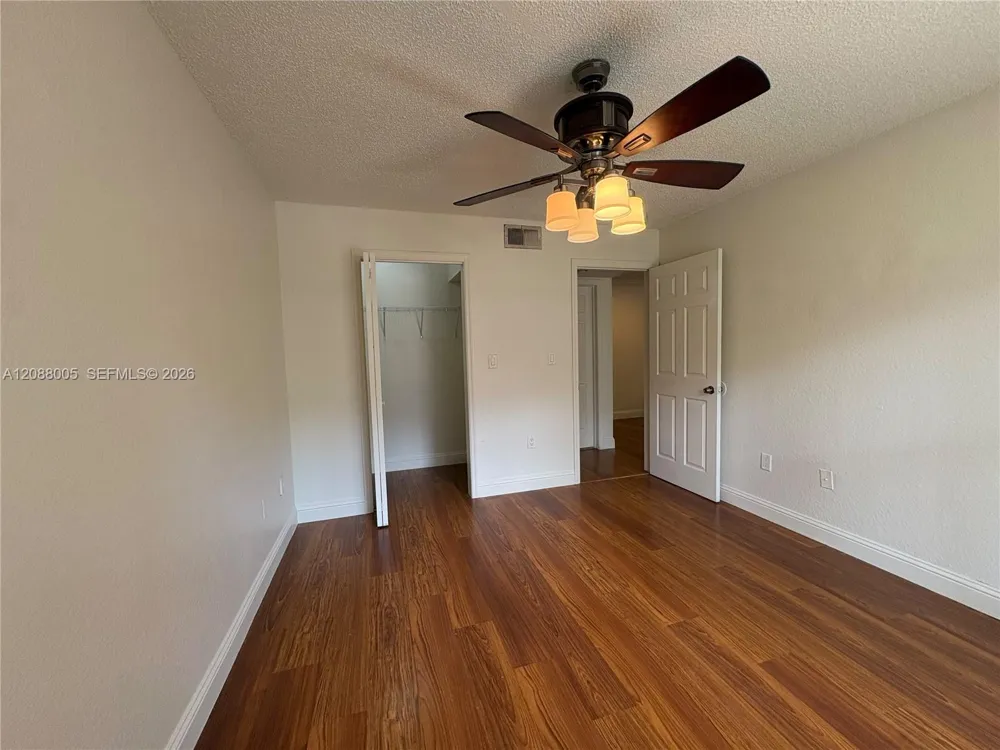 15570 SW 105th LN #1715 Miami, FL 33196