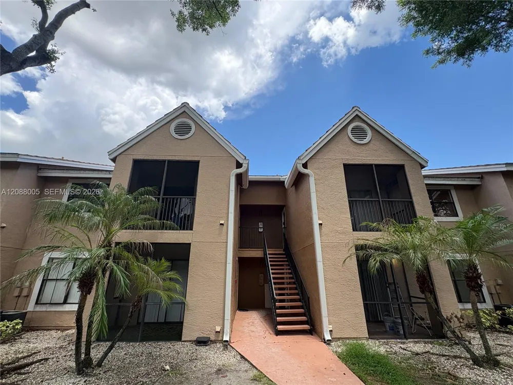 15570 SW 105th LN #1715 Miami, FL 33196