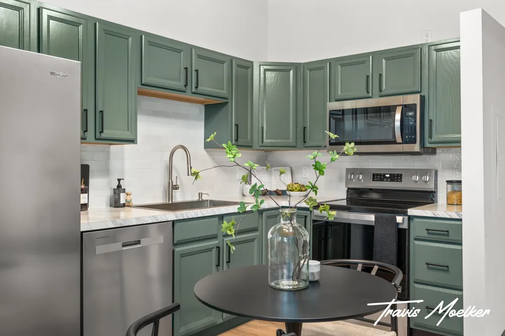 940 Monroe Avenue NW #127 Grand Rapids City, MI 49503