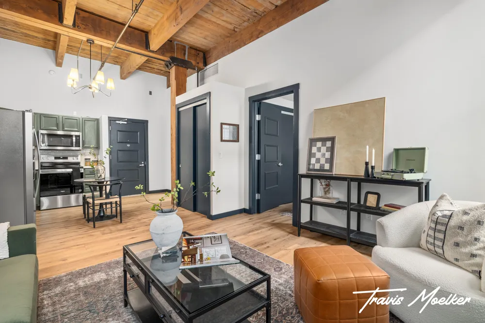 940 Monroe Avenue NW #127 Grand Rapids City, MI 49503