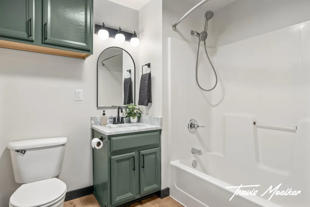 940 Monroe Avenue NW #127 Grand Rapids City, MI 49503