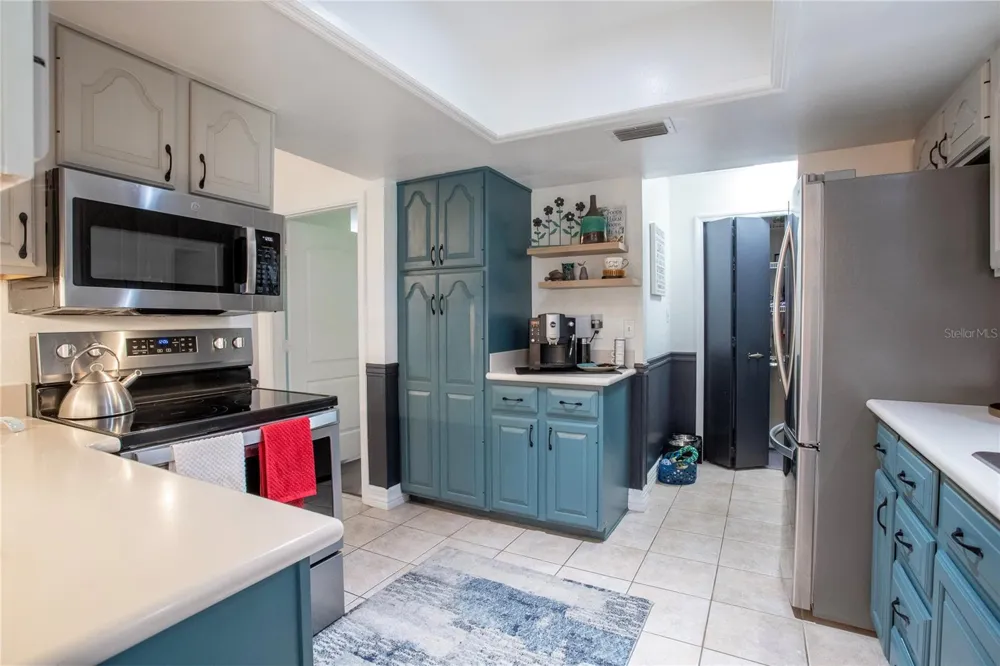 36618 DORAL DRIVE Grand Island, FL 32735