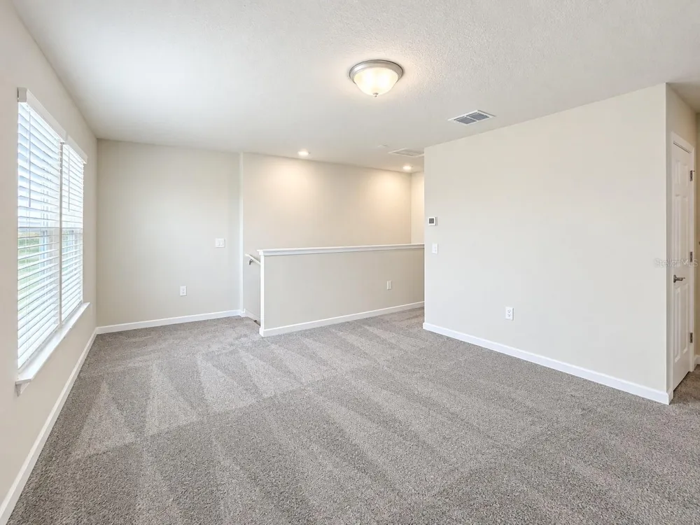 2250 LOVELY LANE Davenport, FL 33896