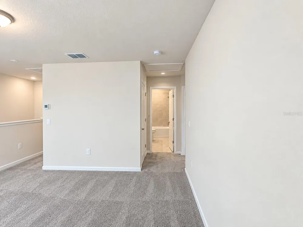 2250 LOVELY LANE Davenport, FL 33896