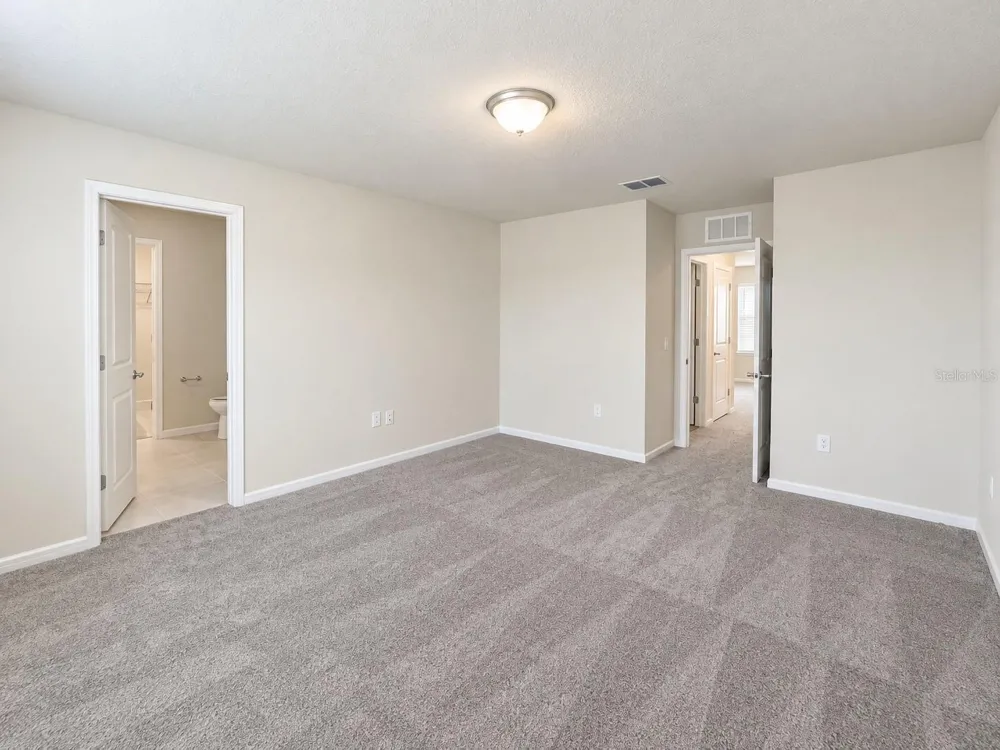 2250 LOVELY LANE Davenport, FL 33896