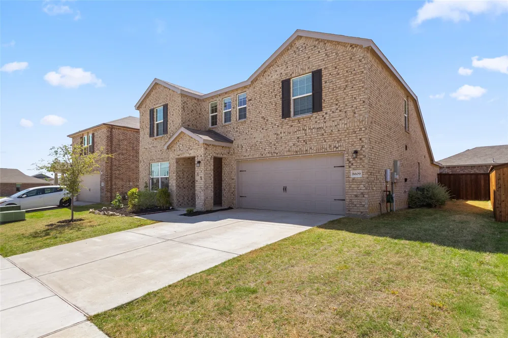 6609 Auburn Dale Road Pilot Point, TX 76258