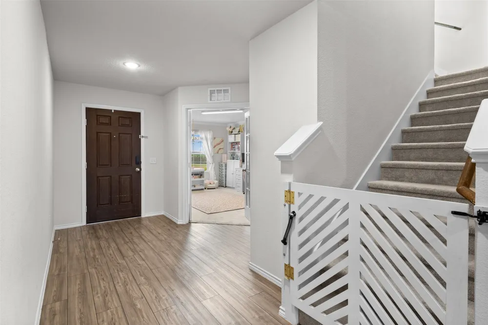 6609 Auburn Dale Road Pilot Point, TX 76258