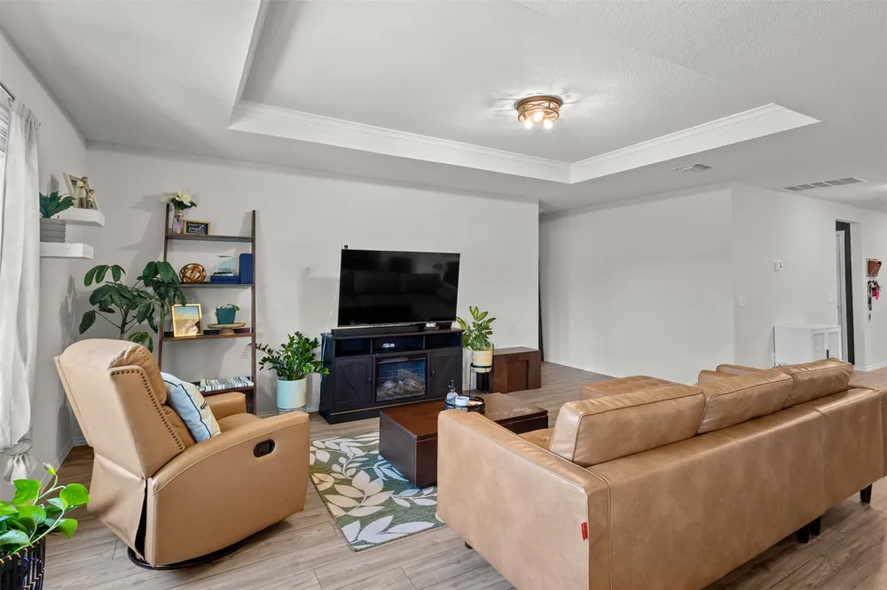 6609 Auburn Dale Road Pilot Point, TX 76258